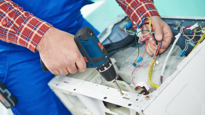 Pursaklar Toshiba Toshiba çamaşır makinesi kart tamiri – Su almama arızası orijinal parça ile giderildi. - Teknik servis örneği